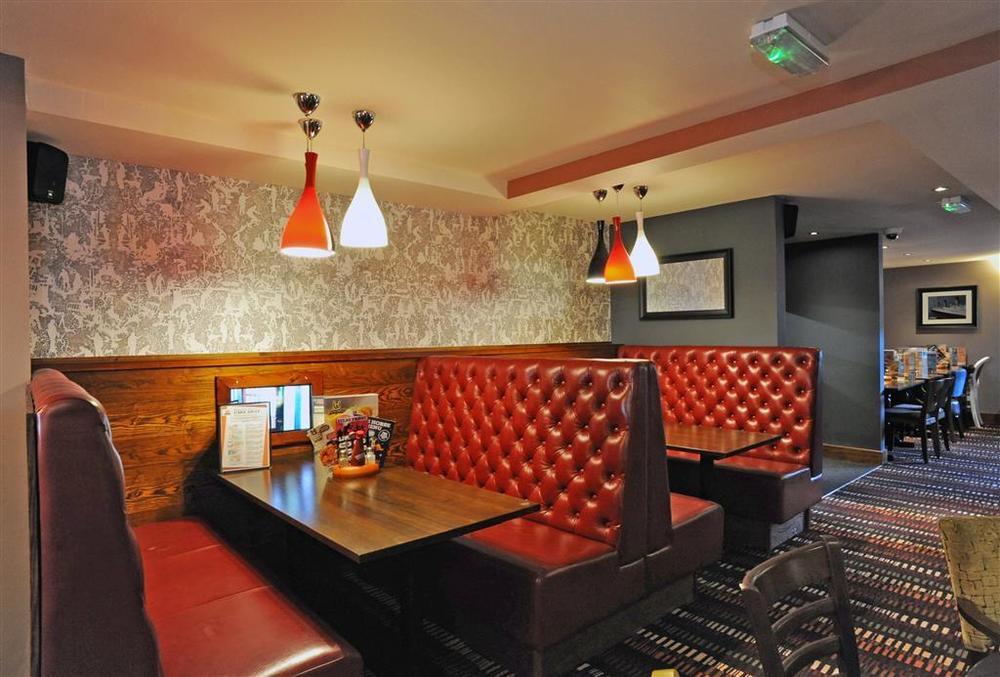 The Titan Hotel Clydebank Étterem fotó