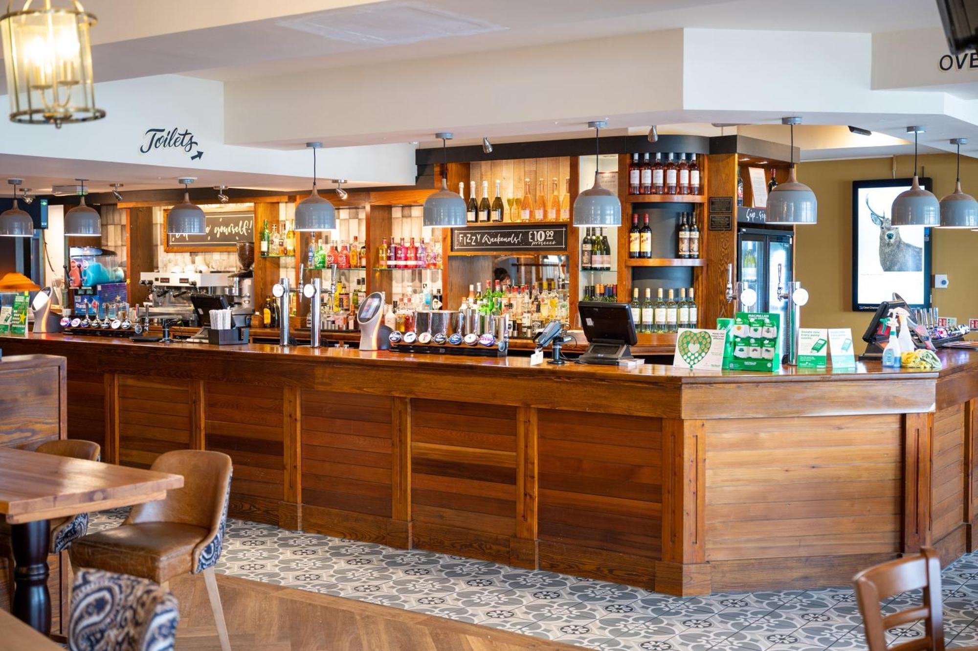 The Titan Hotel Clydebank Kültér fotó