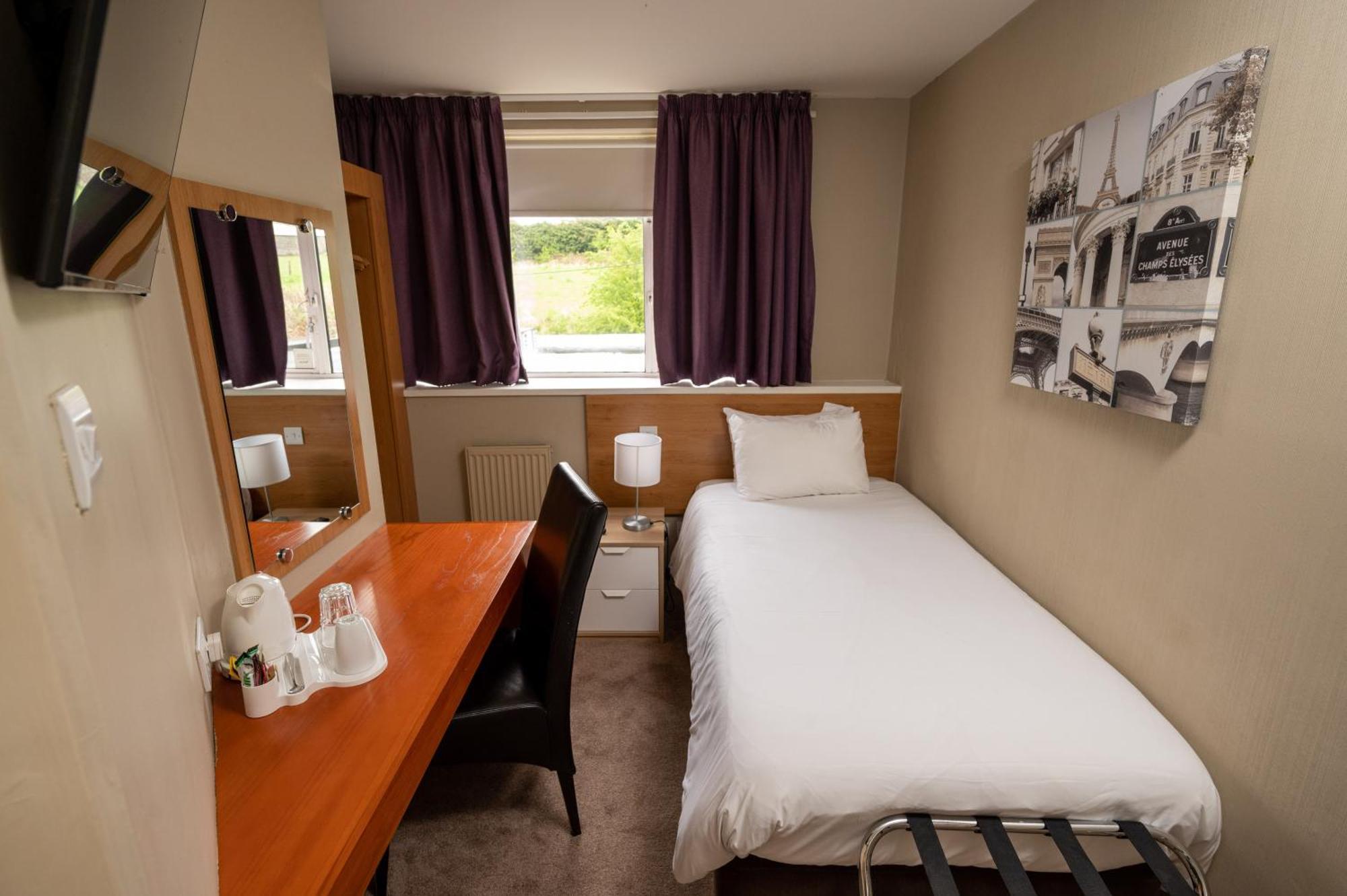 The Titan Hotel Clydebank Kültér fotó